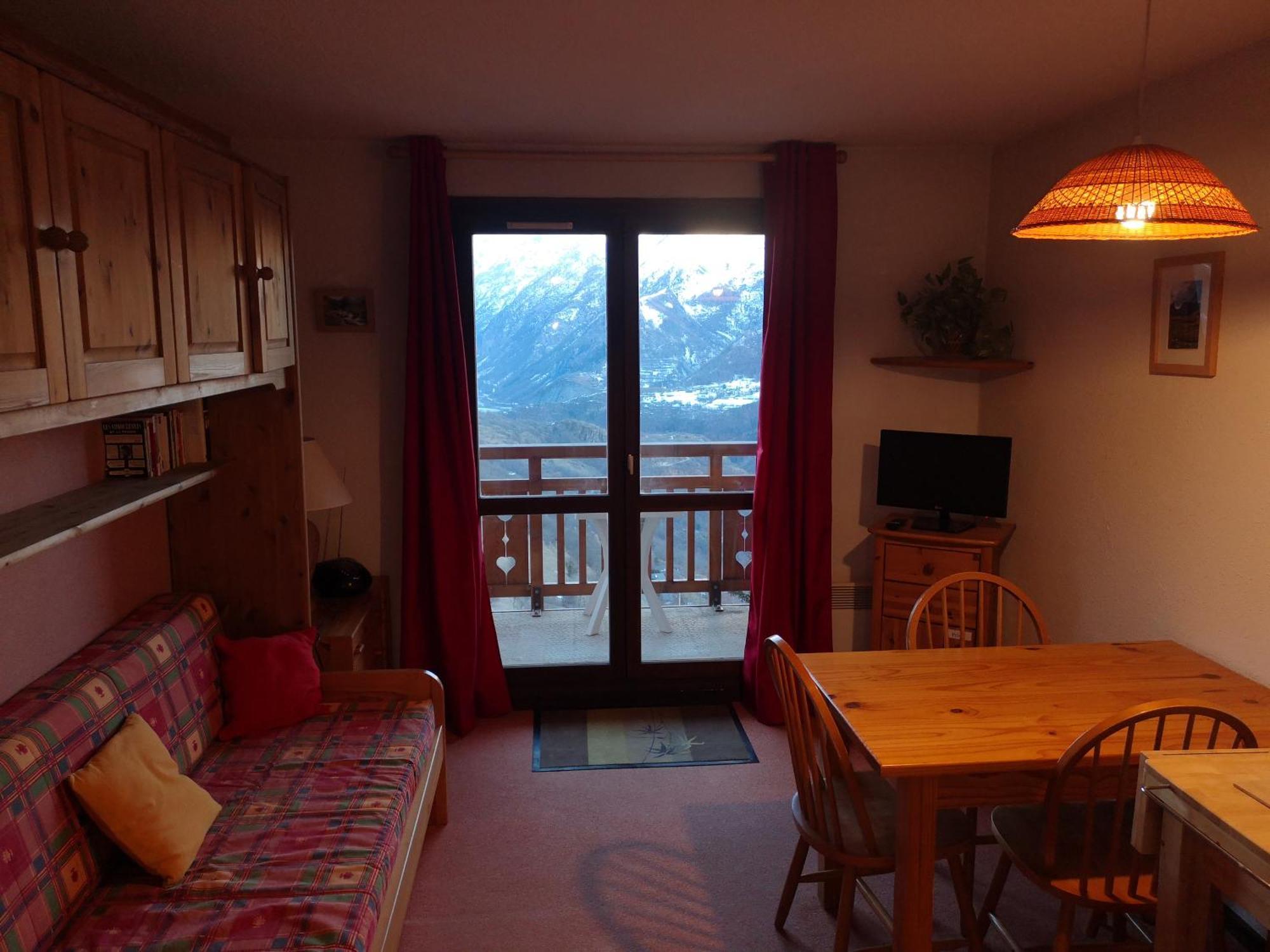 Studio Coin Montagne A Auris En Oisans Avec Vue Magnifique Bagian luar foto